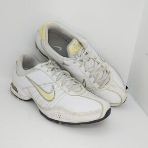 Nike All Exceed Womens Pre-owned White/Yellow Running Sneakers - sz. 8